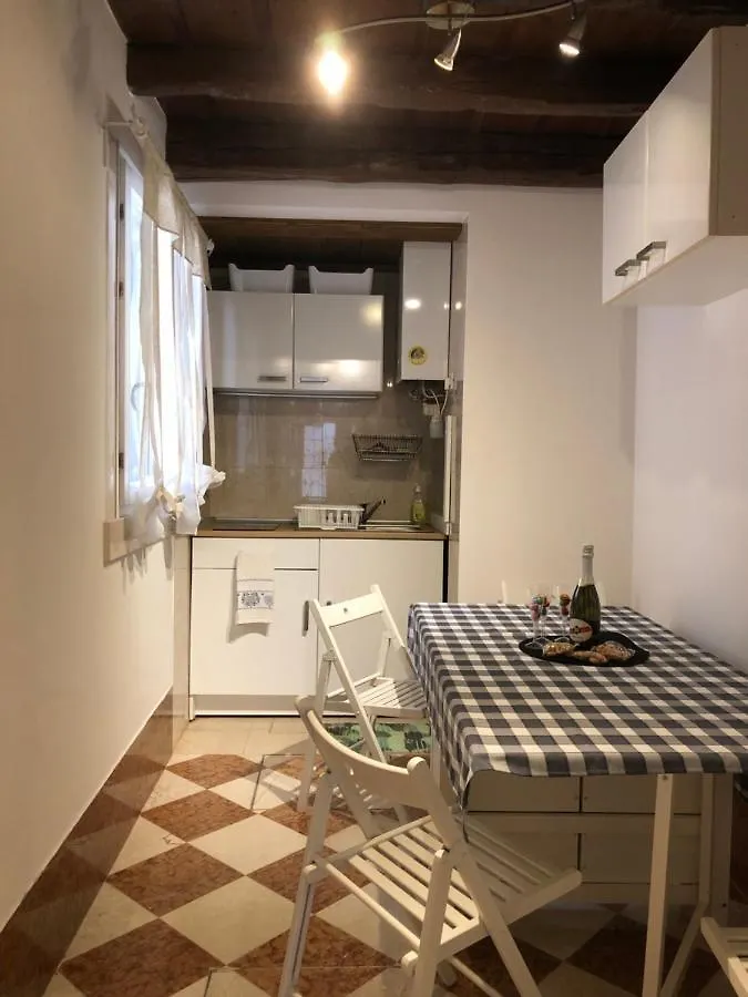 Apartment Salamon Guest House Venice